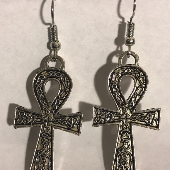 Alloy Ankh Earrings - Picture 2 of 2